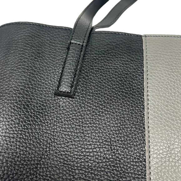 Vince Camuto Luck Women's Black Pebbled Vegan Leather Tote Bag Size Large - Picture 9 of 11